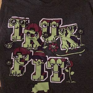 Trukfit grey and green graphic tee shirt size L men’s or kids